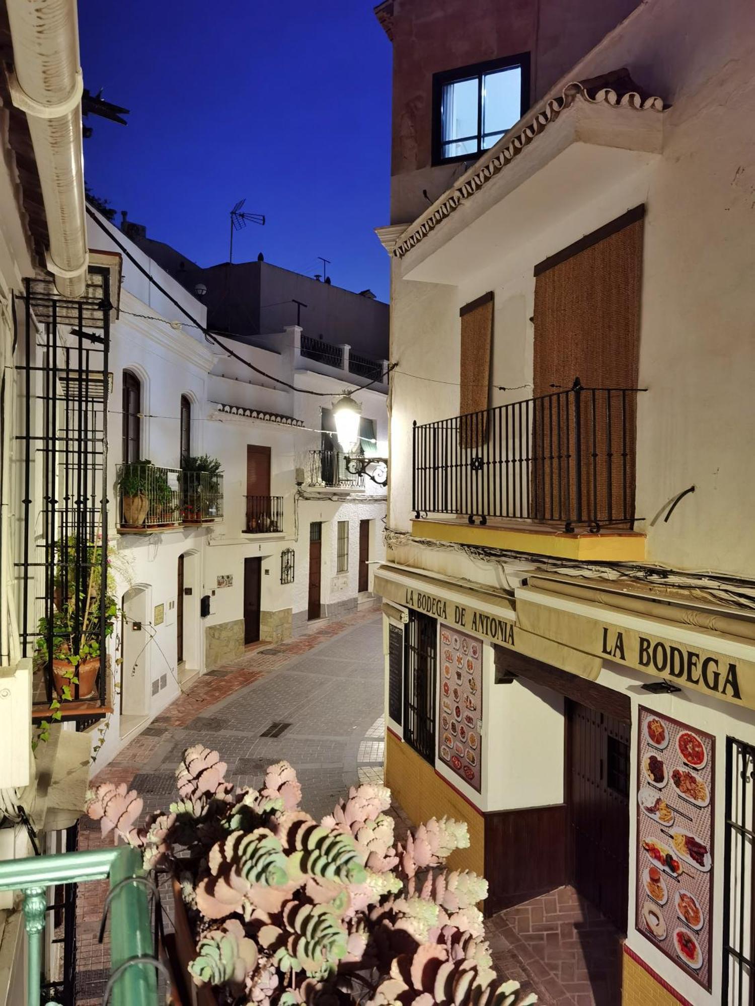 Villa Carabeo 네르하 외부 사진